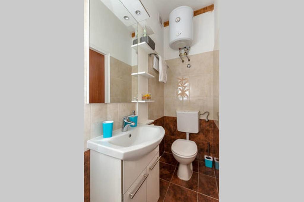 Apartments Emperor Oasis スプリト エクステリア 写真